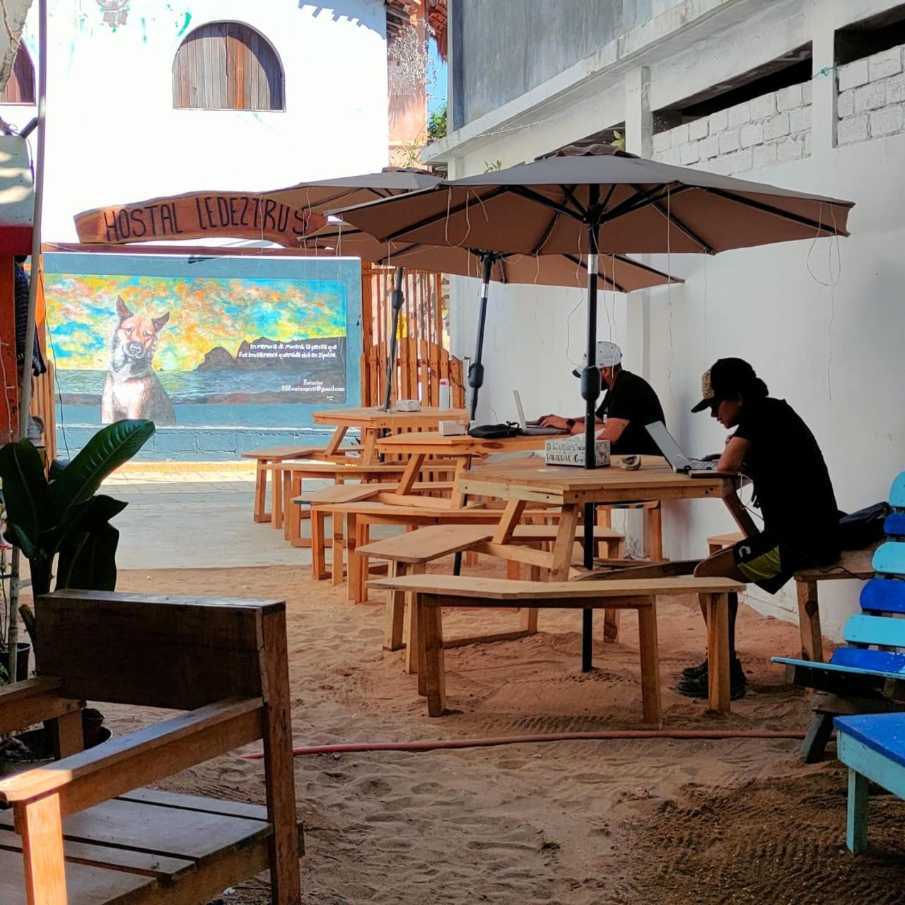 Hostal Ledeztrus Zipolite Exterior foto